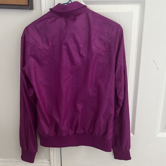 Adidas: size S: in very good condition - Picture 2 of 3